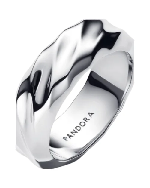Pandora Essence 193886C00-56 wide band ring